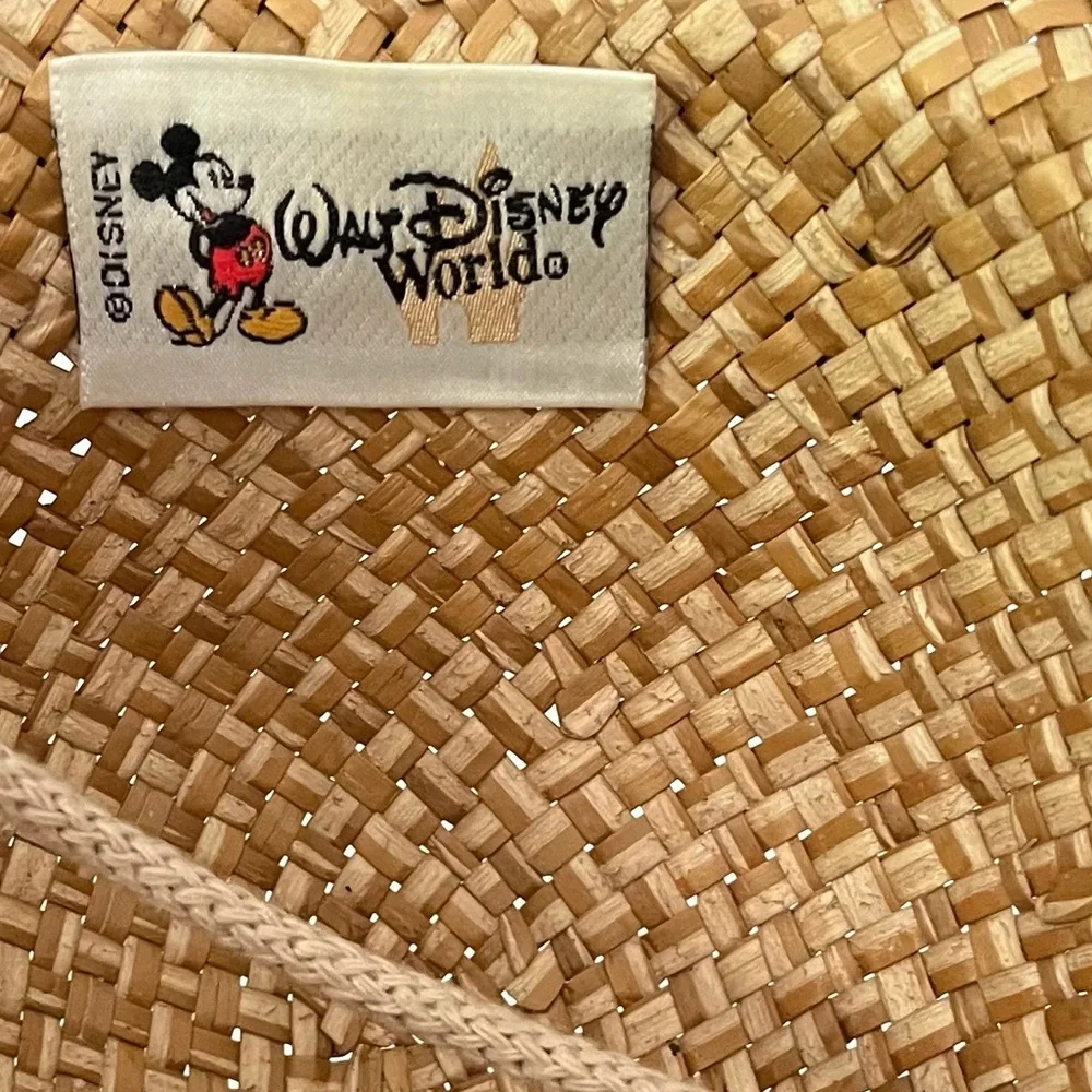 Walt Disney World Vintage Children’s Straw Hat With Ties
